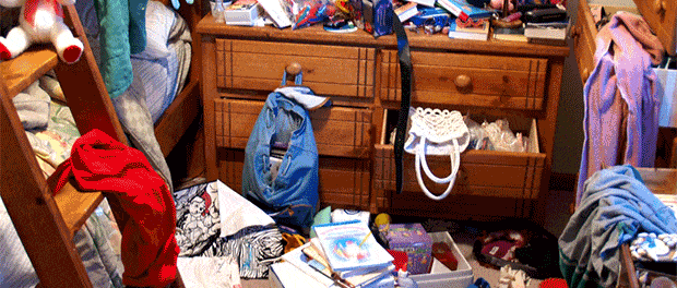 decluttering-space-cleaning